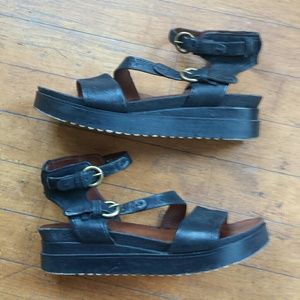 Miz Mooz Verona Collection Black Sandals